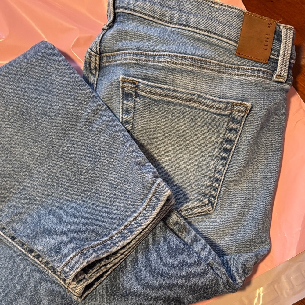Women’s Level 99 skinny Jean - Picture 4 of 5